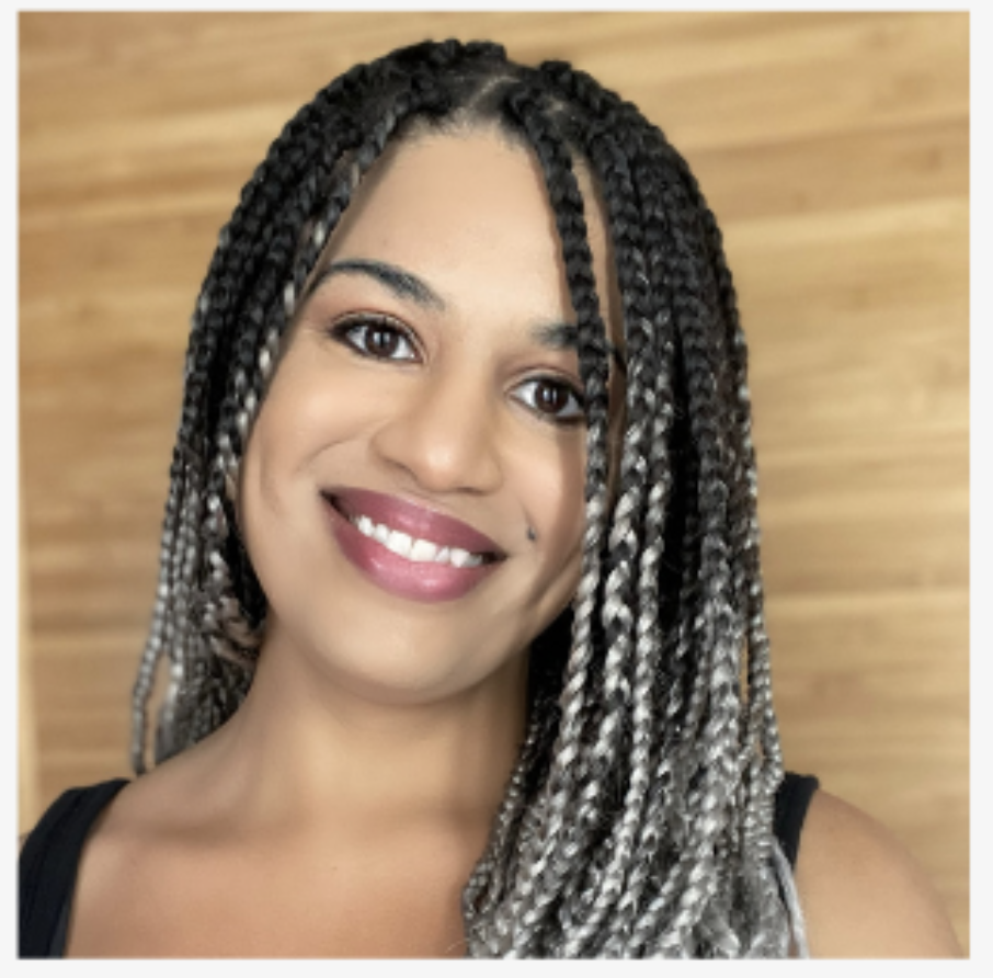 Headshot of smiling Christina Tucker