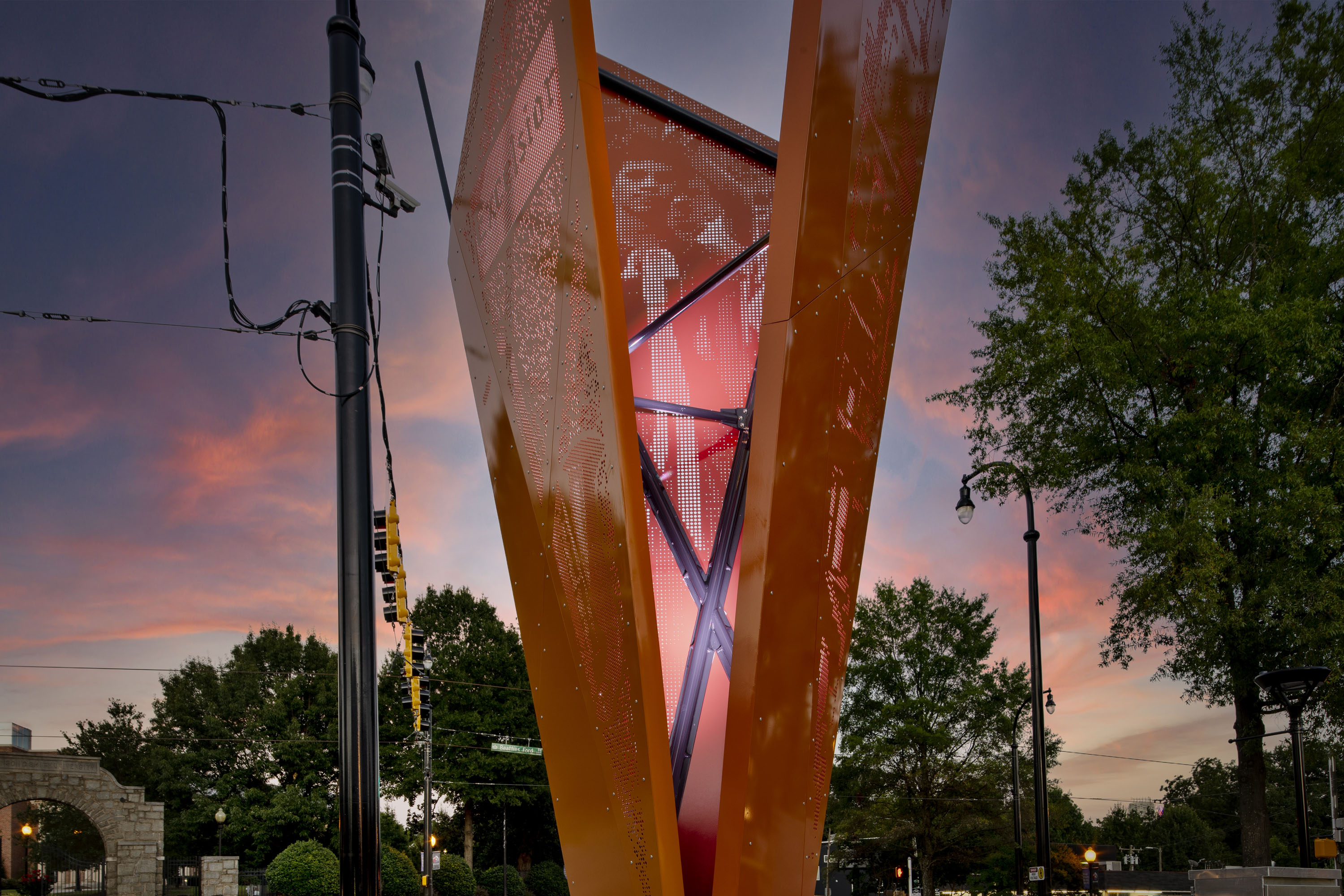 Even Higher sculpture by J. Stacy Utley. Photo by Edwin Harris.